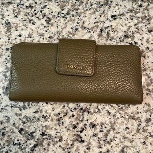 Fossil Wallet